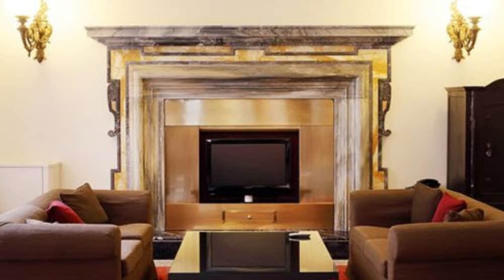 Hotel Albergo Santa Chiara Roma Esterno foto
