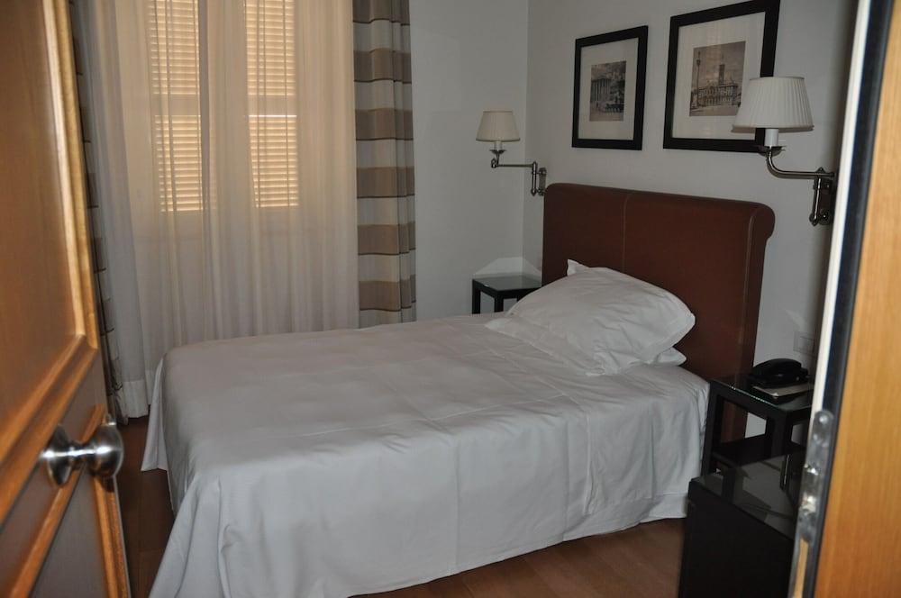 Hotel Albergo Santa Chiara Roma Esterno foto