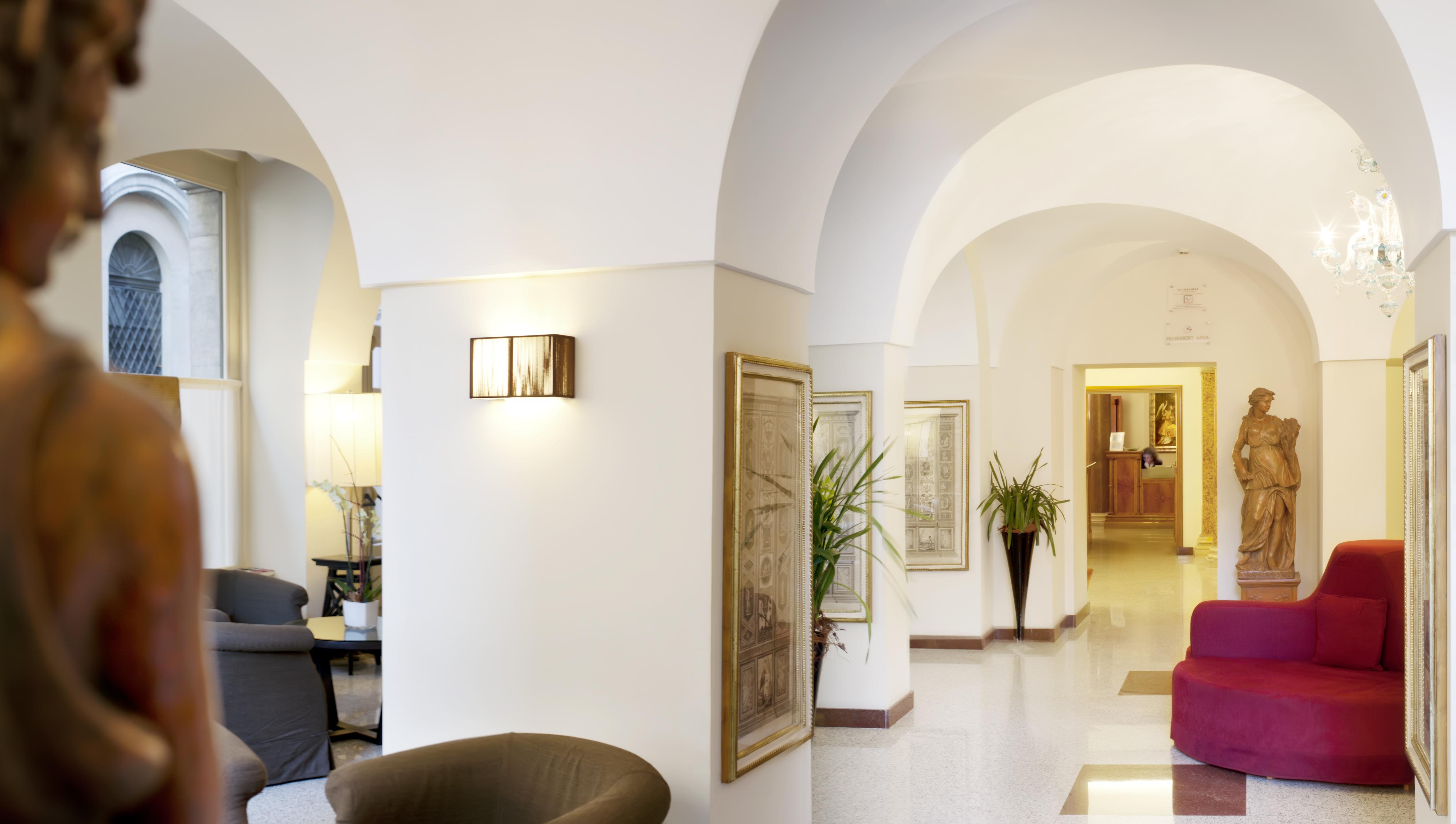 Hotel Albergo Santa Chiara Roma Esterno foto