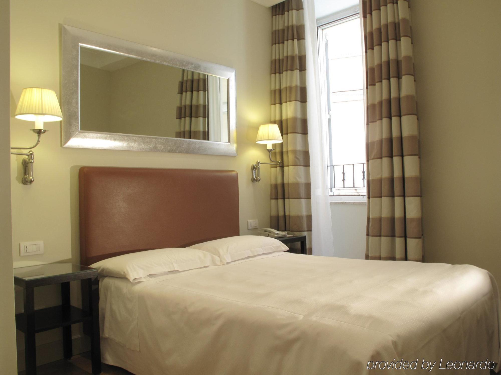 Hotel Albergo Santa Chiara Roma Camera foto