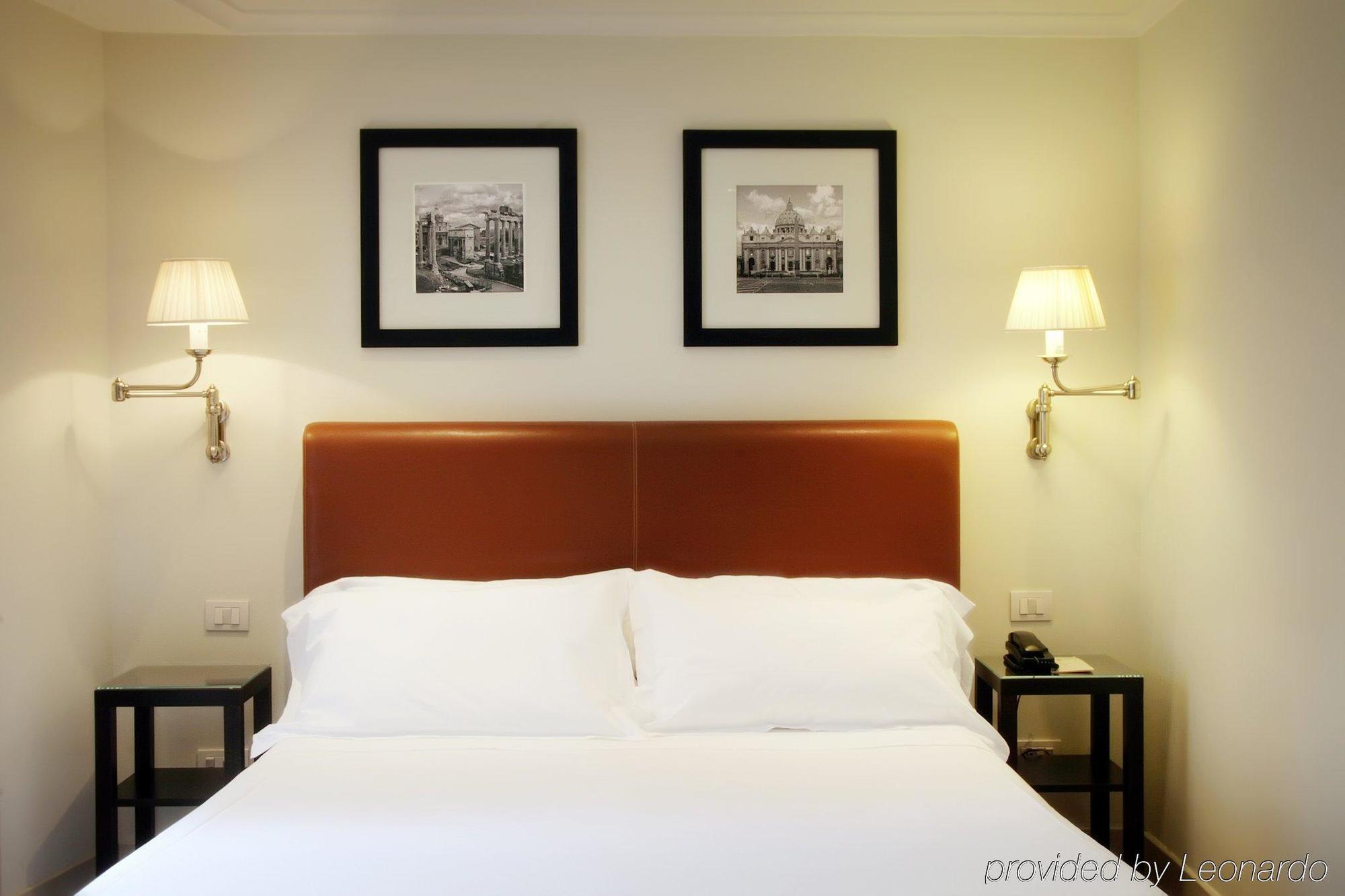 Hotel Albergo Santa Chiara Roma Camera foto