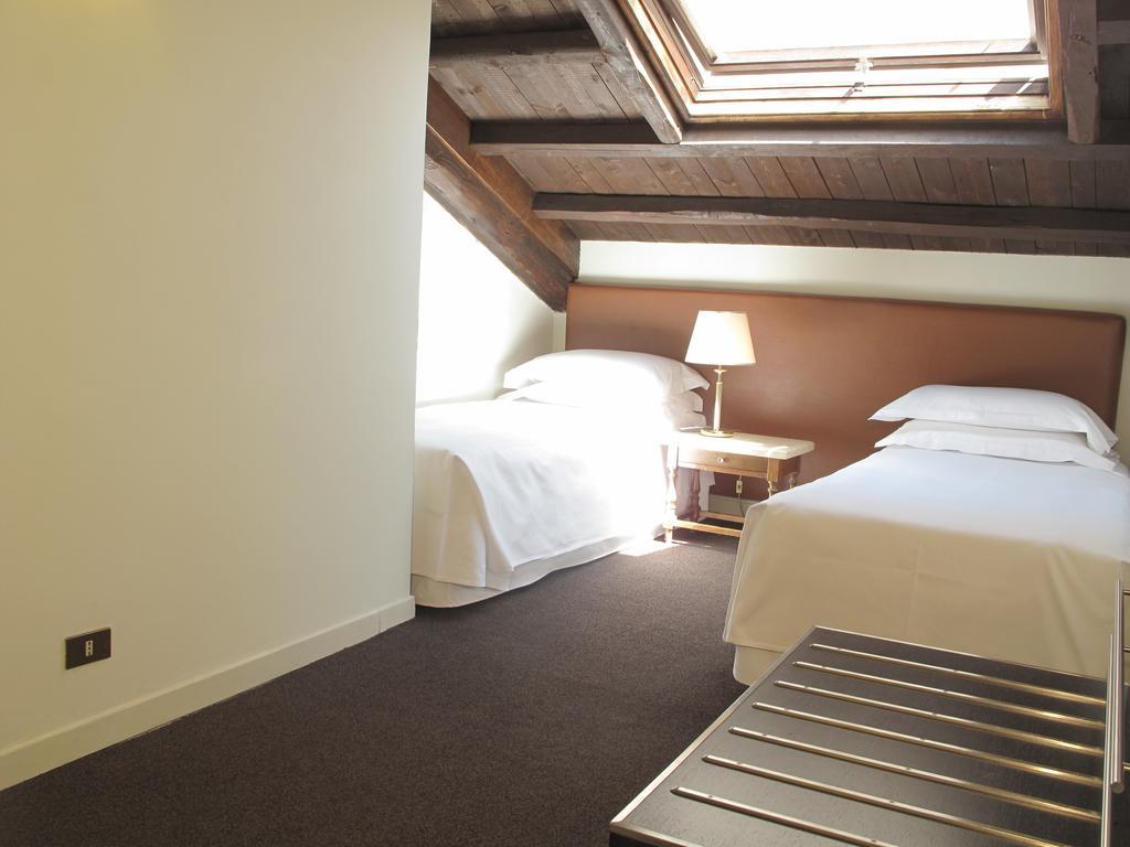 Hotel Albergo Santa Chiara Roma Esterno foto